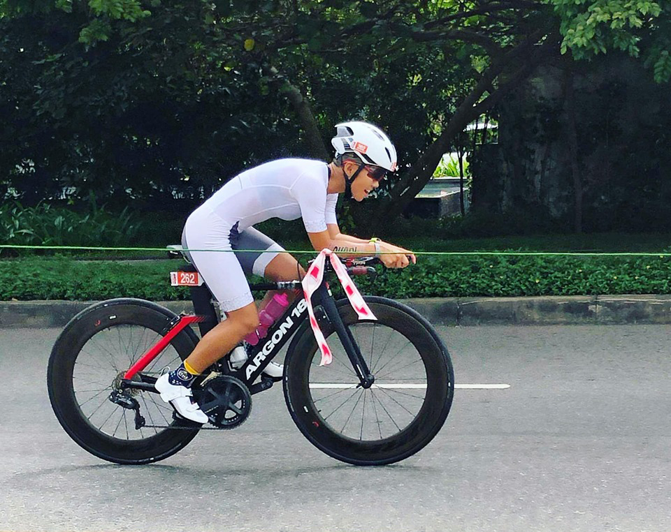 Nữ vận động viên Việt Nam vô địch lứa tuổi tại IRONMAN 70.3 Philippines, lần thứ hai giành vé dự giải thế giới Nữ vận động viên Việt Nam vô địch lứa tuổi tại IRONMAN 70.3 Philippines, lần thứ hai giành vé dự giải thế giới
